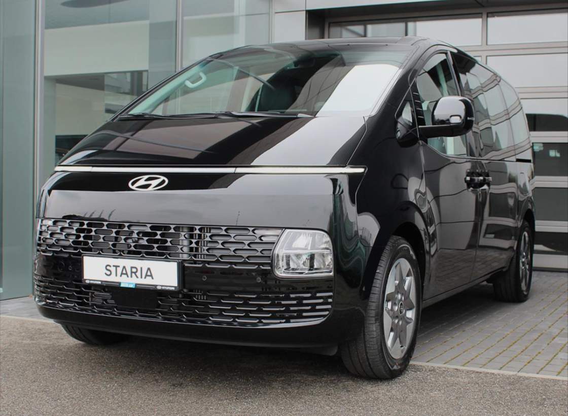 Hyundai - Staria
