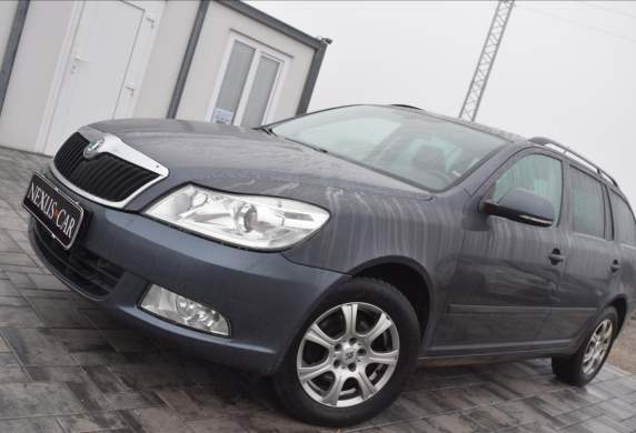 Škoda - Octavia