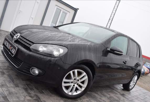 Volkswagen - Golf