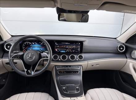 Mercedes-Benz - E-class