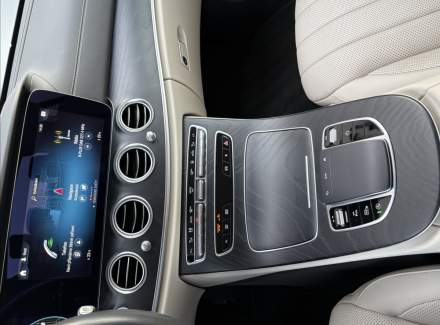 Mercedes-Benz - E-class