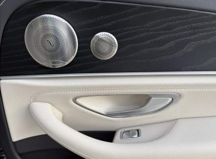 Mercedes-Benz - E-class