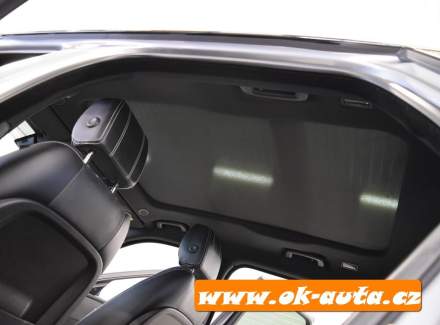 Land Rover - Range Rover Velar