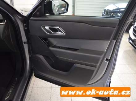 Land Rover - Range Rover Velar