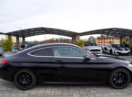 Mercedes-Benz - C-class