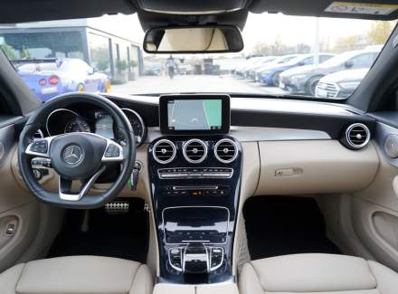 Mercedes-Benz - C-class