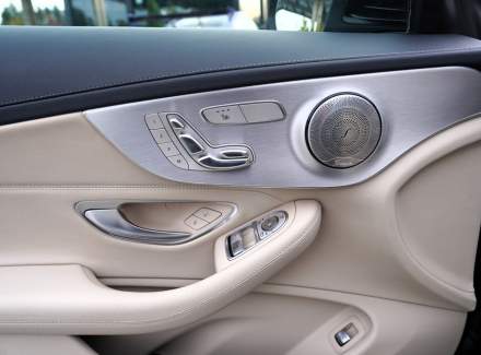 Mercedes-Benz - C-class