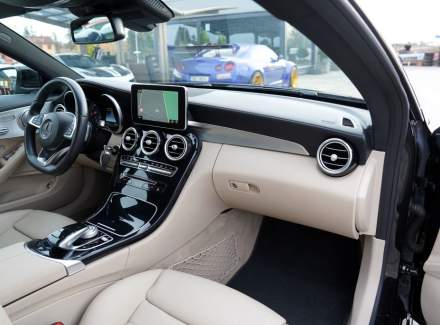 Mercedes-Benz - C-class