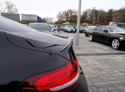 Mercedes-Benz - C-class