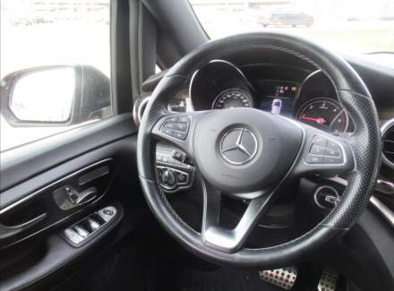 Mercedes-Benz - V-class