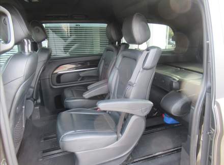 Mercedes-Benz - V-class