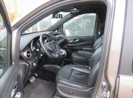 Mercedes-Benz - V-class