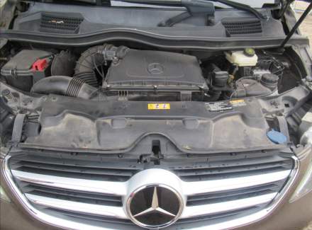 Mercedes-Benz - V-class