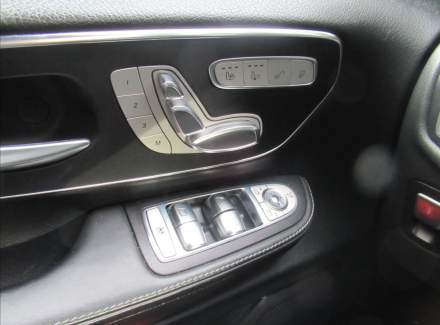 Mercedes-Benz - V-class