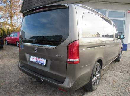 Mercedes-Benz - V-class