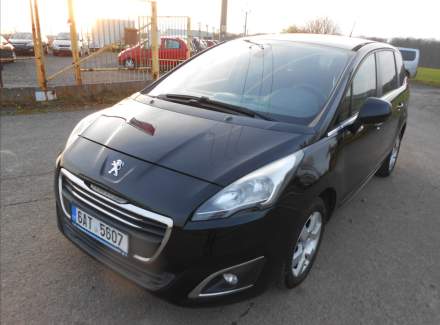 Peugeot - 5008