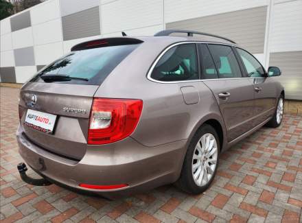 Škoda - Superb