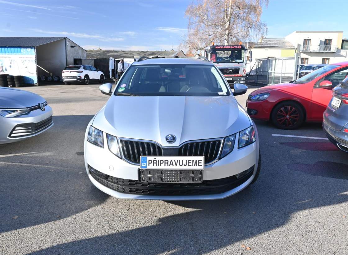 Škoda - Octavia