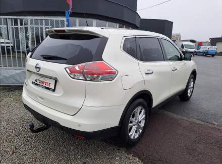 Nissan - X-Trail