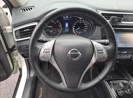 Nissan - X-Trail