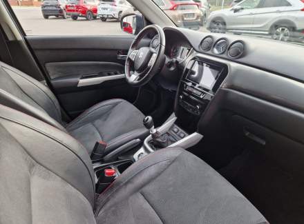 Suzuki - Vitara