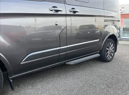 Ford - Tourneo Custom