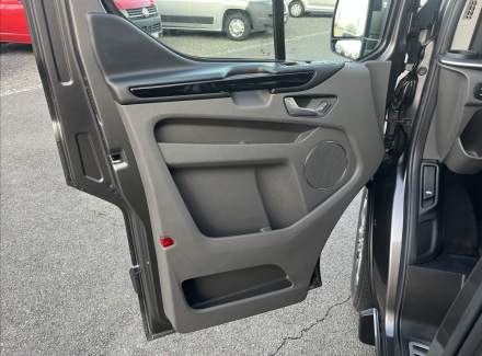 Ford - Tourneo Custom