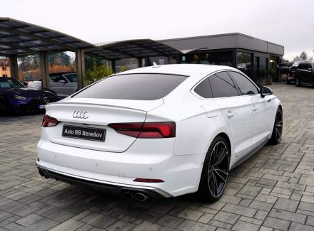 Audi - S5