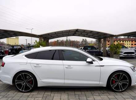 Audi - S5