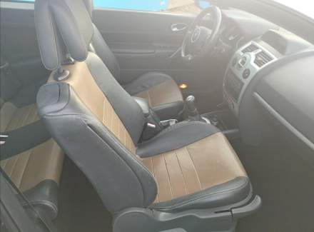 Renault - Megane