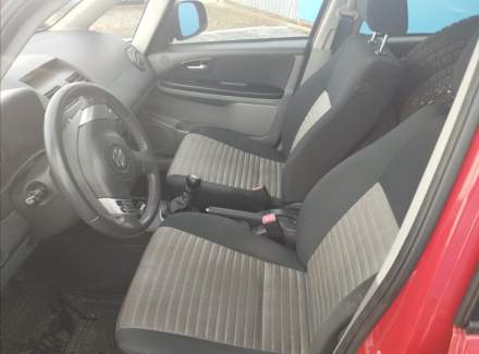 Suzuki - SX4