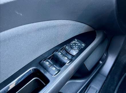 Ford - Mondeo
