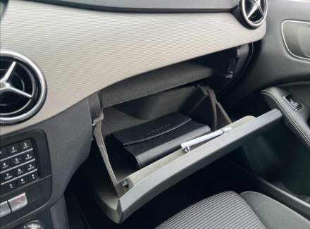 Mercedes-Benz - B-class