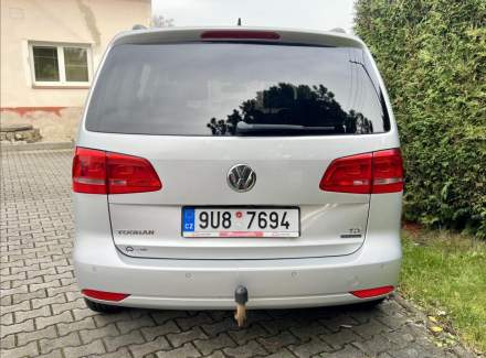 Volkswagen - Touran