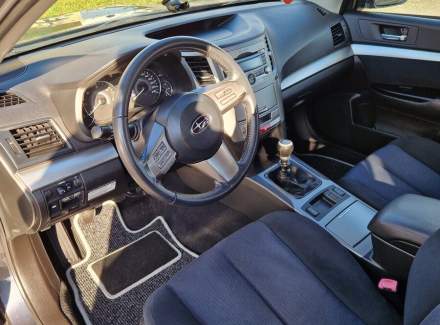 Subaru - Outback
