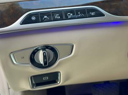 Mercedes-Benz - S-class