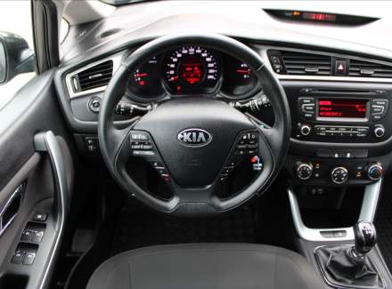 Kia - Cee'd