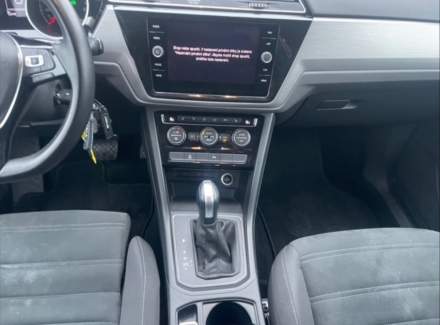 Volkswagen - Touran