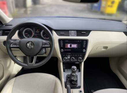 Škoda - Octavia