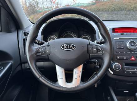 Kia - Cee'd