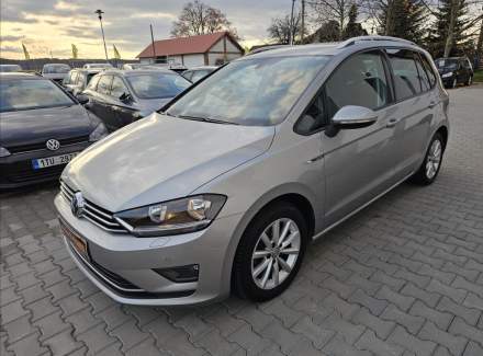 Volkswagen - Golf