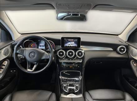 Mercedes-Benz - GLC