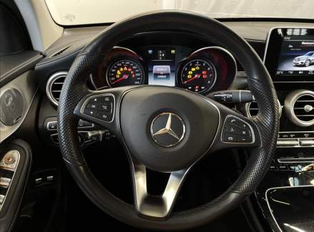 Mercedes-Benz - GLC