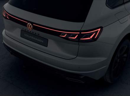 Volkswagen - Touareg