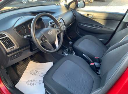 Hyundai - i20
