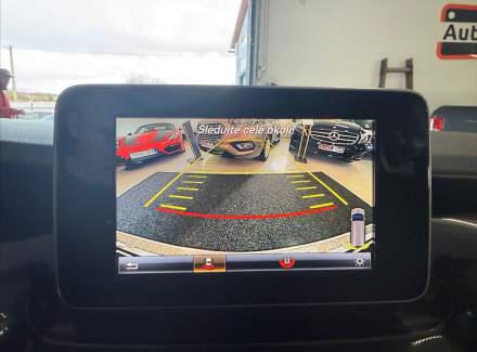 Mercedes-Benz - V-class