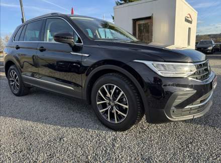 Volkswagen - Tiguan