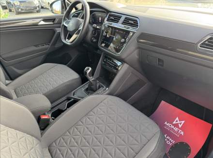 Volkswagen - Tiguan