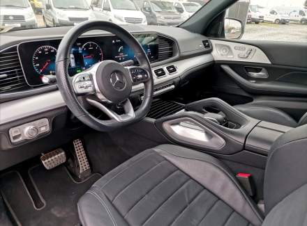 Mercedes-Benz - GLE