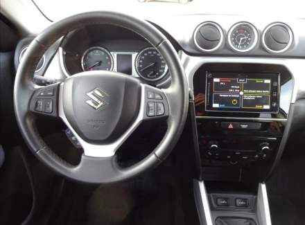 Suzuki - Vitara